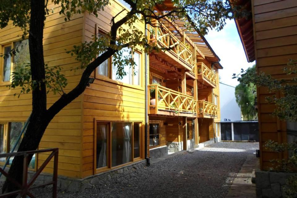 Apart Hotel Robles Del Sur San Martín de los Andes 외부 사진