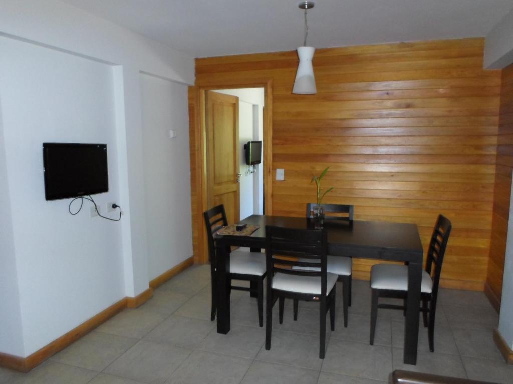 Apart Hotel Robles Del Sur San Martín de los Andes 객실 사진
