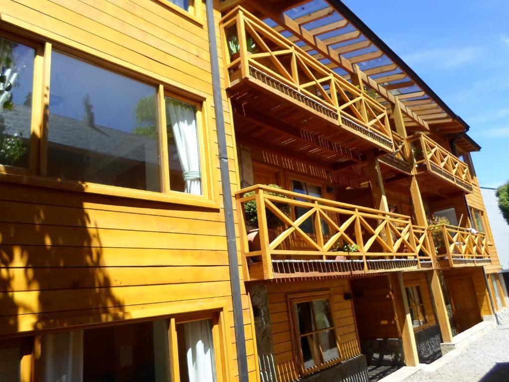 Apart Hotel Robles Del Sur San Martín de los Andes 외부 사진